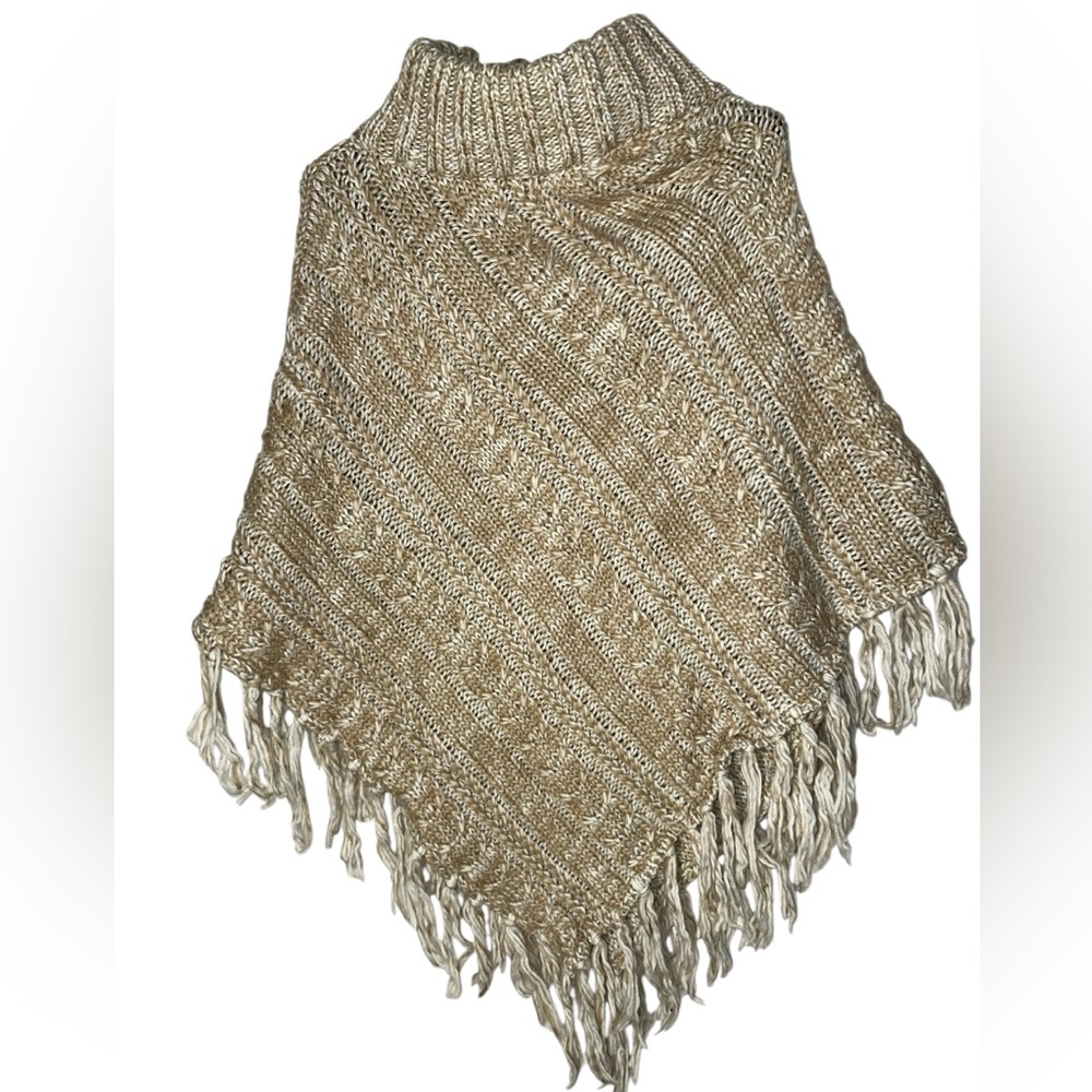 Time and Tru Tan Knit Poncho - Picture 4 of 7